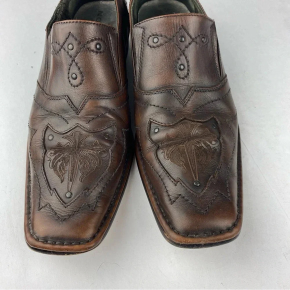 Mark Nason Mens 10.5 Brown Leather Loafers Square Toe Cross Emblem - Picture 4 of 7